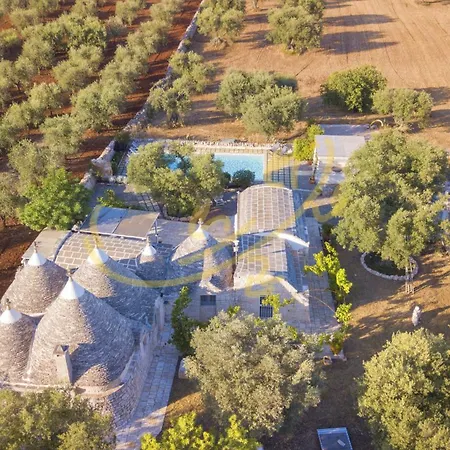 Holiday home Td Trulli Locobello Stylish & Cozy Trulli With Pool